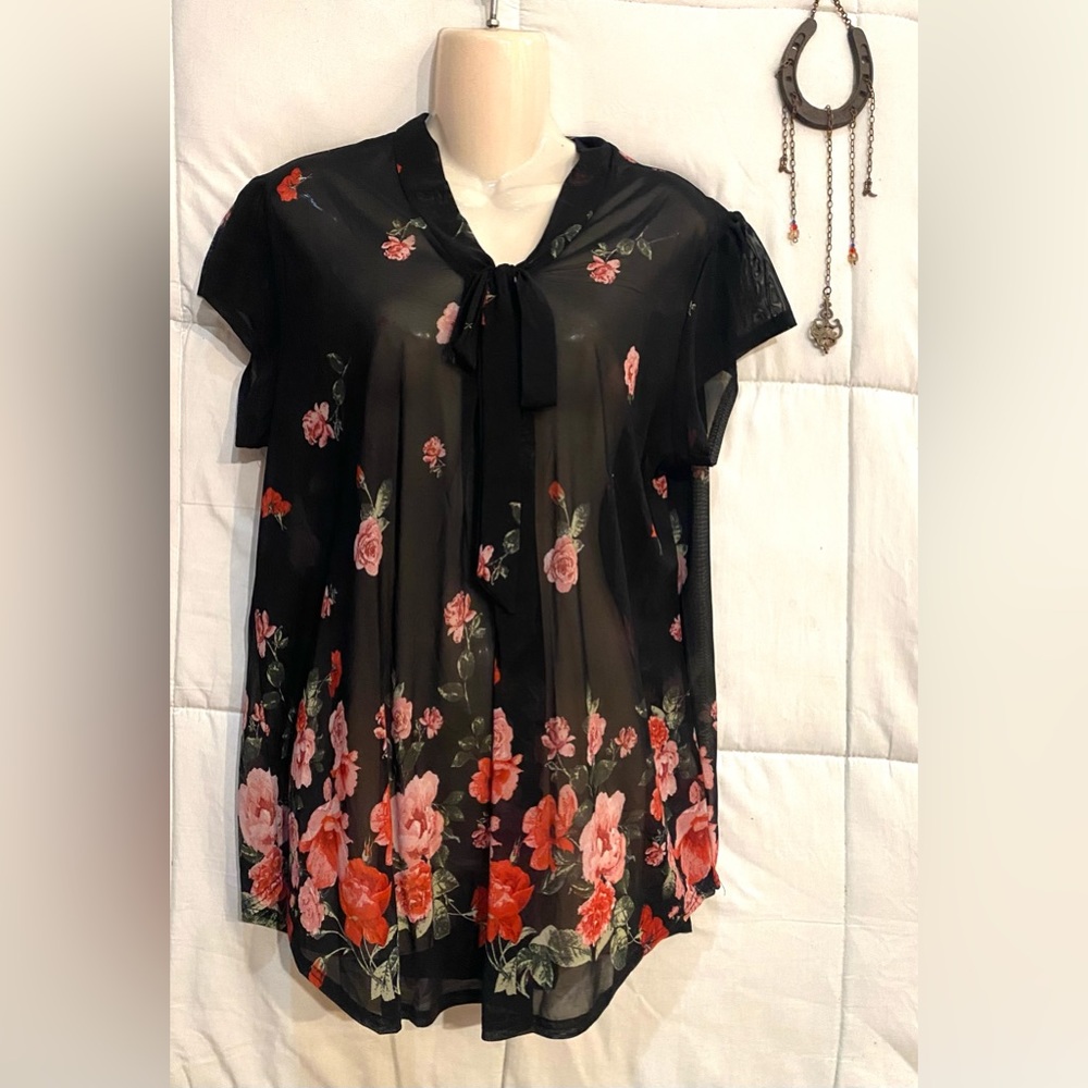 Siren Lily Sheer Top size 1x